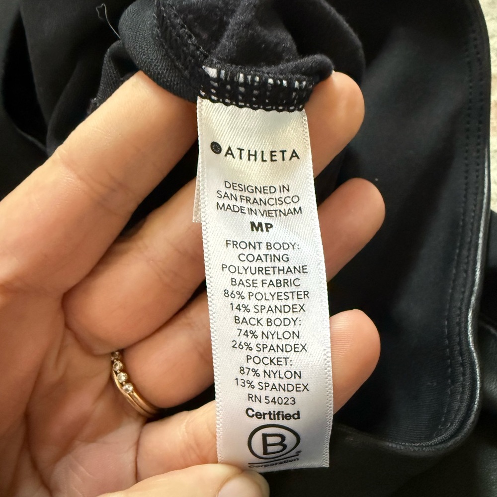 Athleta Delancy Shine Tight Black Legging Size M - Picture 9 of 9